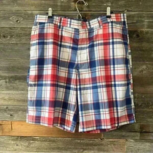Pro Series PGA TOUR  Mens Blue/white/red Plaid Shorts S38